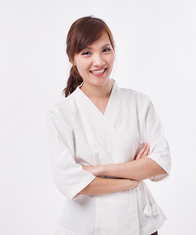 spa therapist lotus pearl